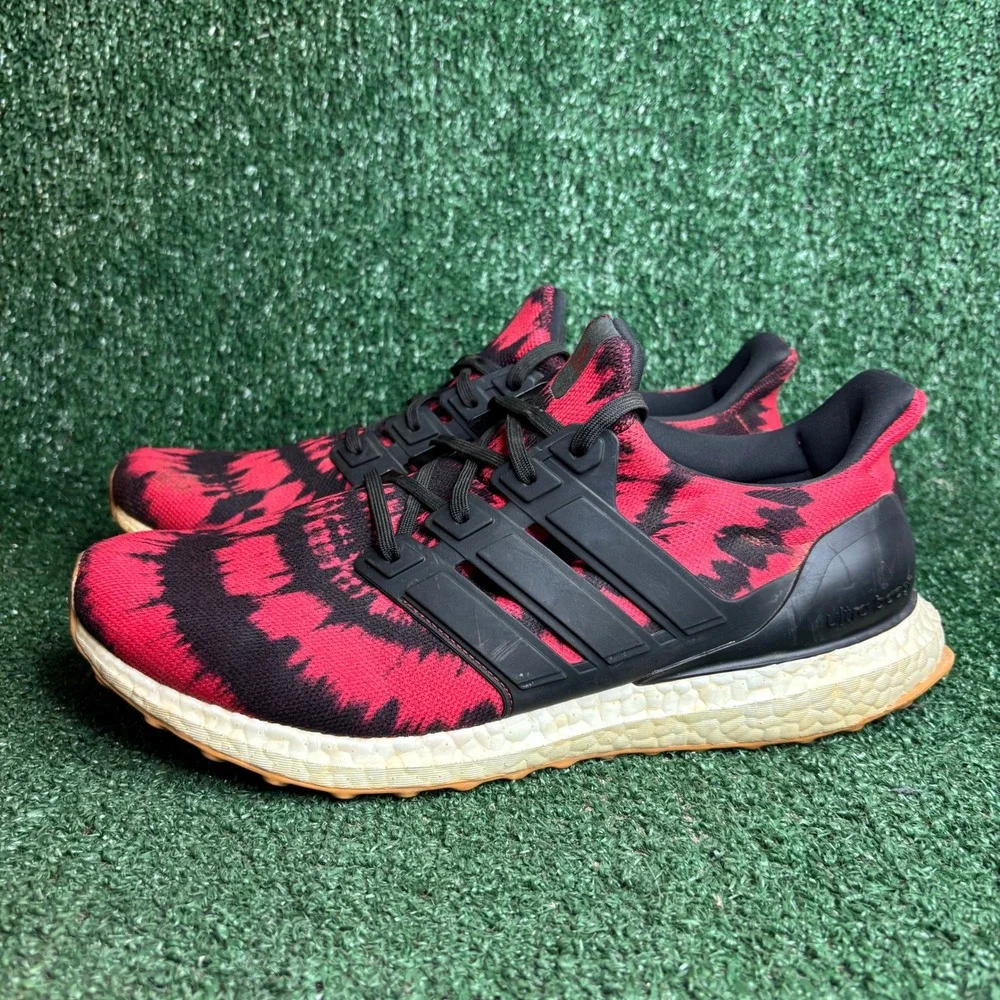 Adidas x Nice Kicks UltraBoost No Vacancy Tie Dye Running Sneaker Red Mens 10.5